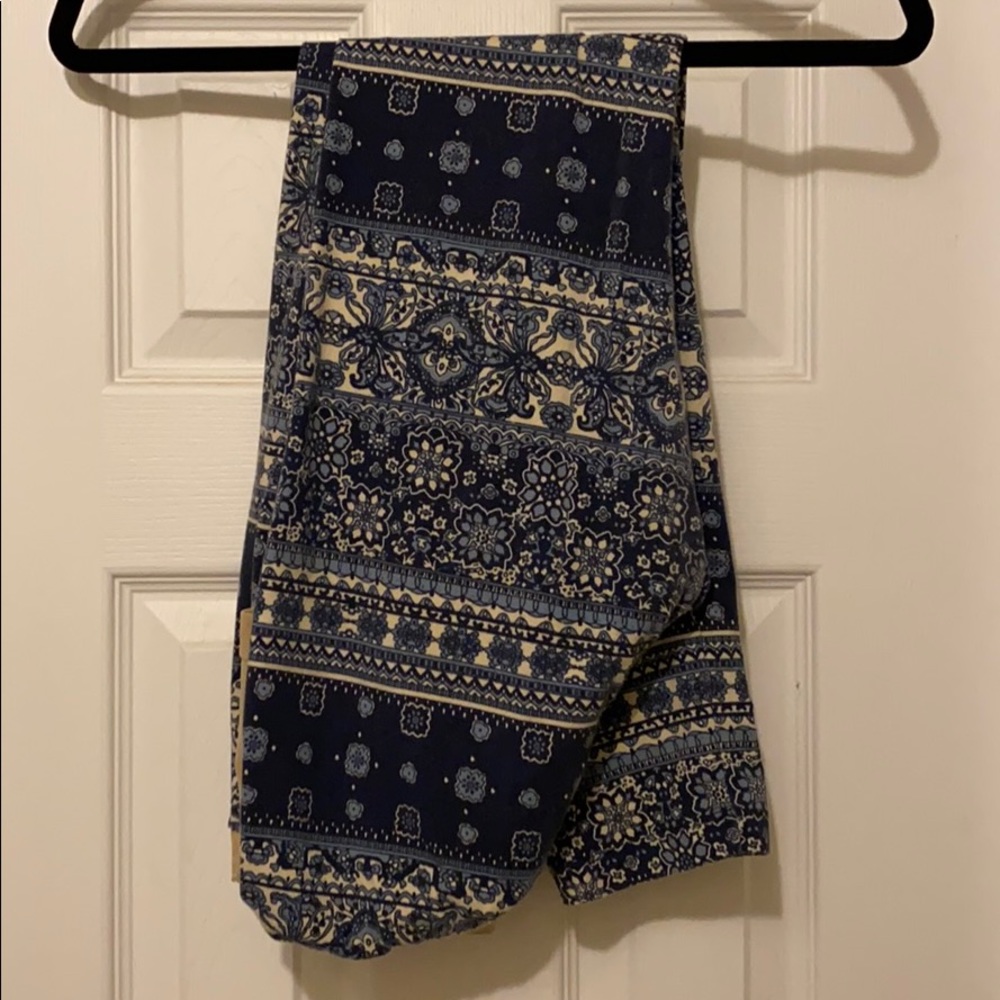 Motherhood Maternity leggings